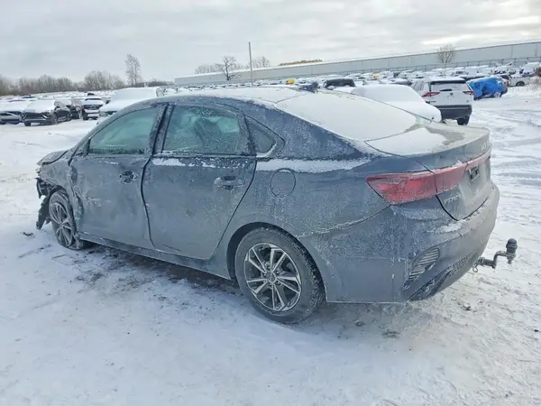 3KPF24ADXPE668516 2023 KIA FORTE - Image 2