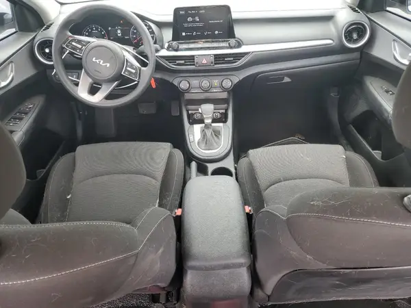 3KPF24ADXPE671173 2023 KIA FORTE - Image 8