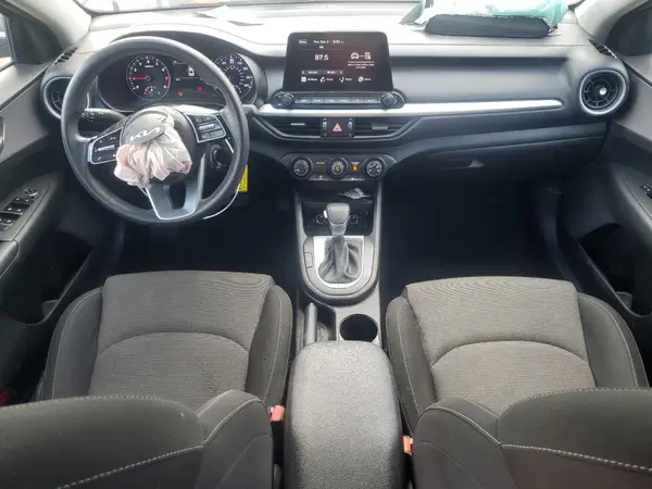 3KPF24ADXPE673859 2023 KIA FORTE - Image 8
