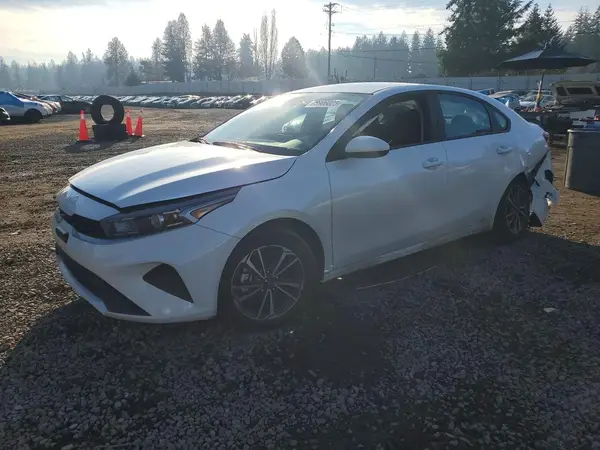 3KPF24ADXPE676115 2023 KIA FORTE - Image 1