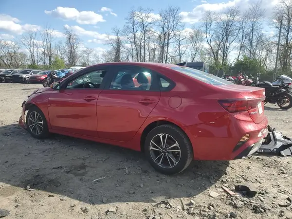 3KPF24ADXPE678592 2023 KIA FORTE - Image 2