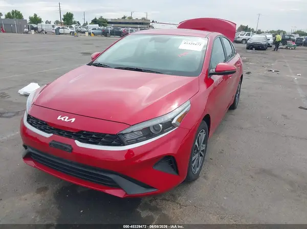 3KPF24ADXPE683002 2023 KIA FORTE - Image 2