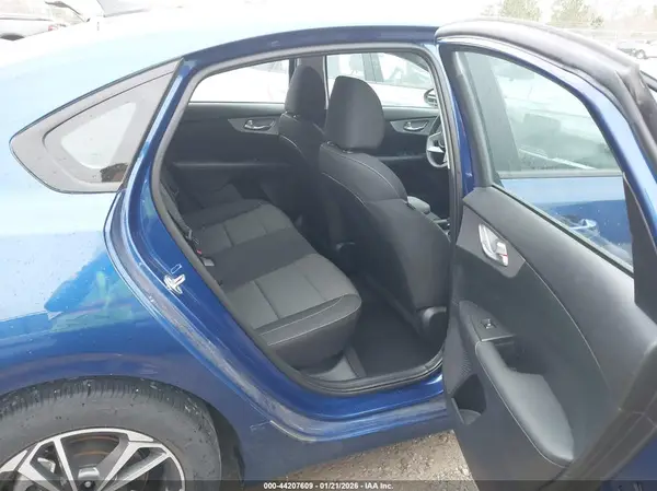 3KPF24ADXPE683419 2023 KIA FORTE - Image 8