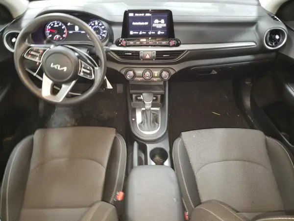 3KPF24ADXPE684859 2023 KIA FORTE - Image 8