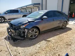 3KPF24ADXPE685512 2023 KIA FORTE
