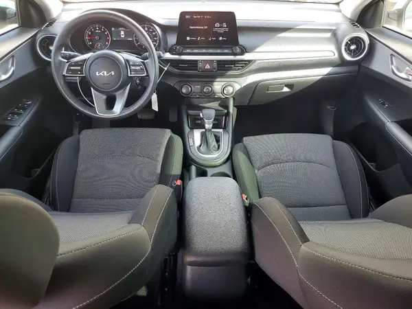 3KPF24ADXPE688488 2023 KIA FORTE - Image 8