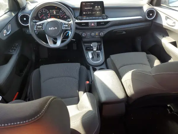 3KPF24ADXPE690791 2023 KIA FORTE - Image 8