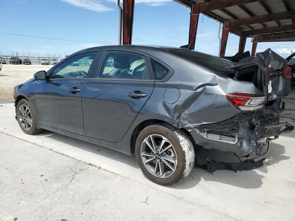 3KPF24ADXPE693108 2023 KIA FORTE - Image 2