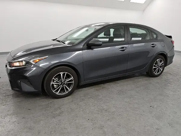 3KPF24ADXRE695847 2024 KIA FORTE - Image 1