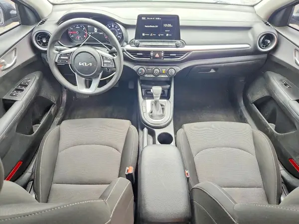 3KPF24ADXRE698909 2024 KIA FORTE - Image 8
