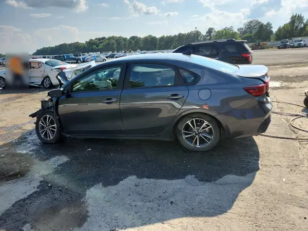 3KPF24ADXRE701551 2024 KIA FORTE - Image 2