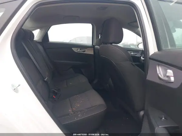 3KPF24ADXRE706782 2024 KIA FORTE - Image 8