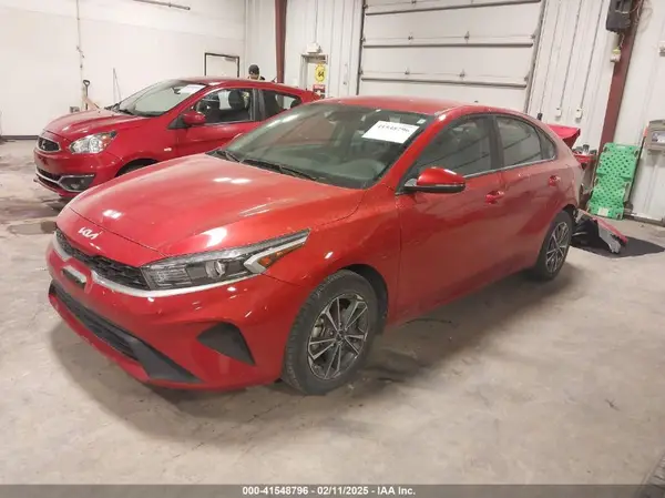 3KPF24ADXRE709987 2024 KIA FORTE - Image 2
