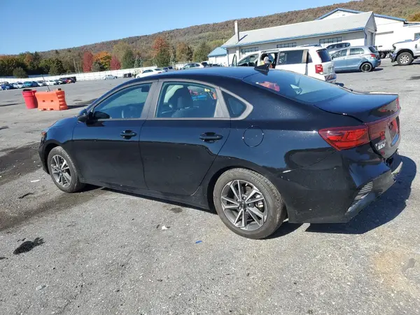 3KPF24ADXRE710024 2024 KIA FORTE - Image 2