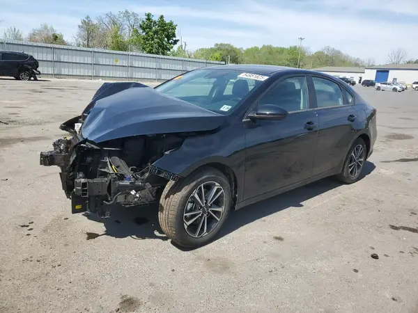 3KPF24ADXRE719712 2024 KIA FORTE - Image 1