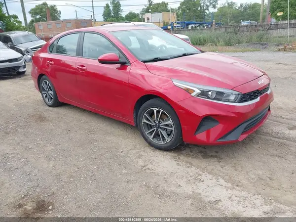 3KPF24ADXRE722531 2024 KIA FORTE - Image 1
