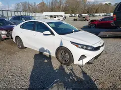 3KPF24ADXRE723808 2024 KIA FORTE