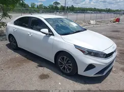 3KPF24ADXRE724537 2024 KIA FORTE