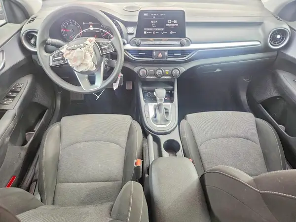 3KPF24ADXRE729513 2024 KIA FORTE - Image 8