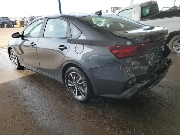 3KPF24ADXRE732508 2024 KIA FORTE - Image 2