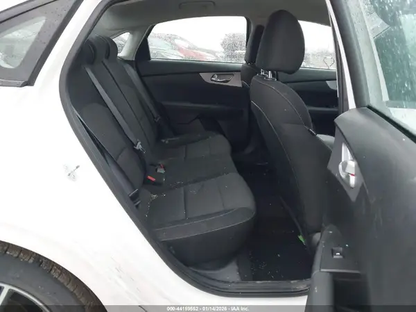 3KPF24ADXRE735540 2024 KIA FORTE - Image 8