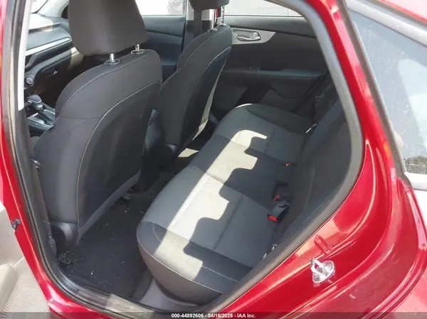 3KPF24ADXRE736137 2024 KIA FORTE - Image 8