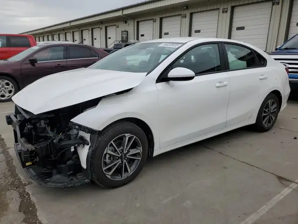 3KPF24ADXRE737756 2024 KIA FORTE - Image 1