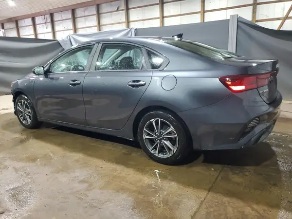3KPF24ADXRE739474 2024 KIA FORTE - Image 2