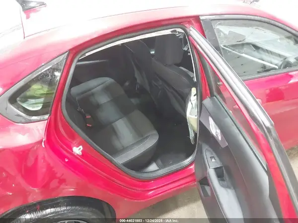 3KPF24ADXRE742021 2024 KIA FORTE - Image 8