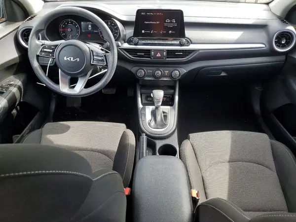 3KPF24ADXRE742679 2024 KIA FORTE - Image 8