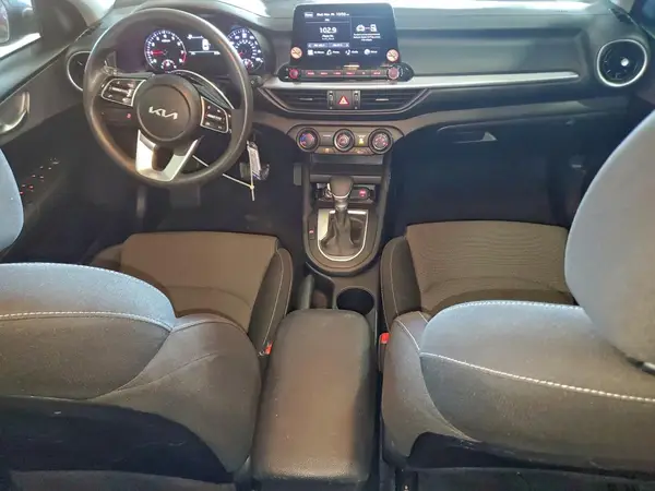 3KPF24ADXRE744142 2024 KIA FORTE - Image 8