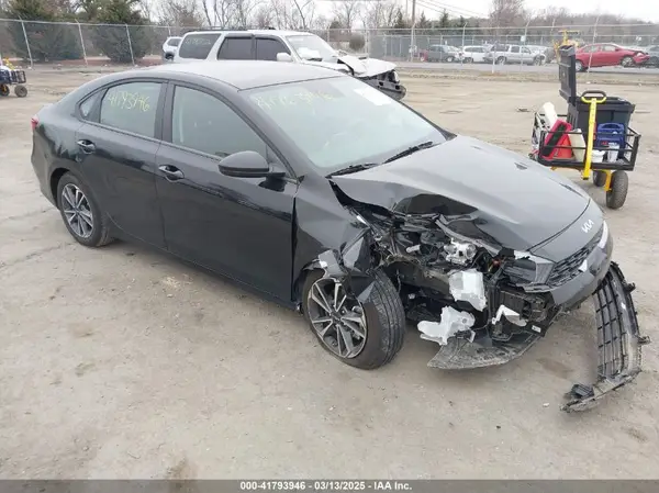 3KPF24ADXRE744271 2024 KIA FORTE - Image 1