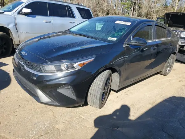 3KPF24ADXRE748997 2024 KIA FORTE - Image 1