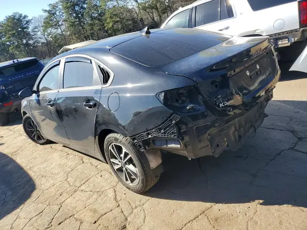3KPF24ADXRE748997 2024 KIA FORTE - Image 2