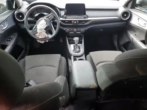 3KPF24ADXRE749941 2024 KIA FORTE - Image 8