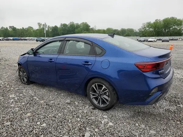 3KPF24ADXRE750653 2024 KIA FORTE - Image 2