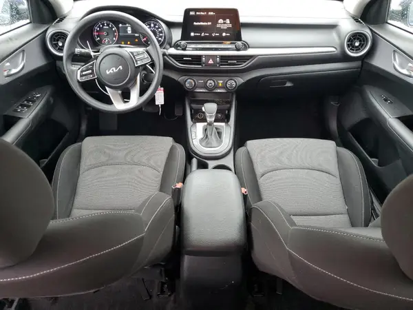 3KPF24ADXRE750653 2024 KIA FORTE - Image 8