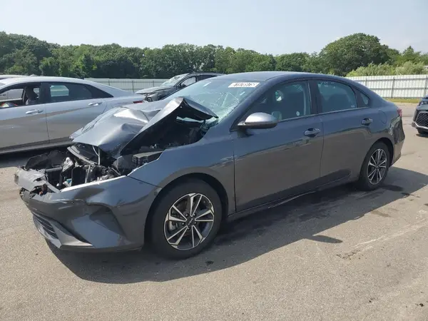 3KPF24ADXRE761927 2024 KIA FORTE - Image 1