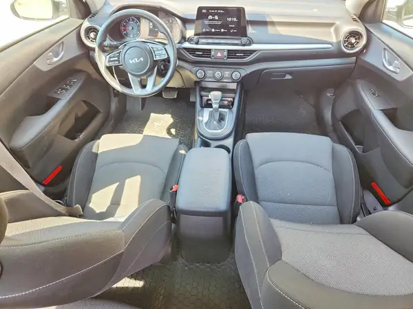 3KPF24ADXRE765170 2024 KIA FORTE - Image 8