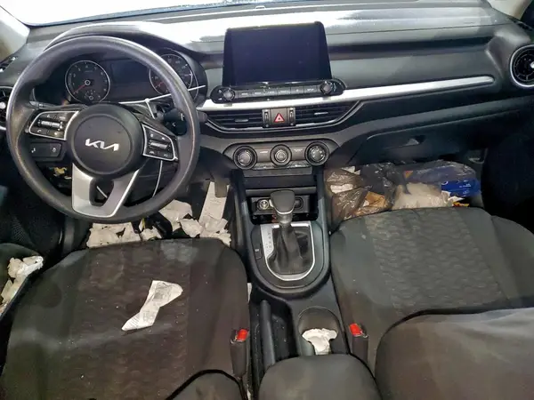 3KPF24ADXRE769607 2024 KIA FORTE - Image 8