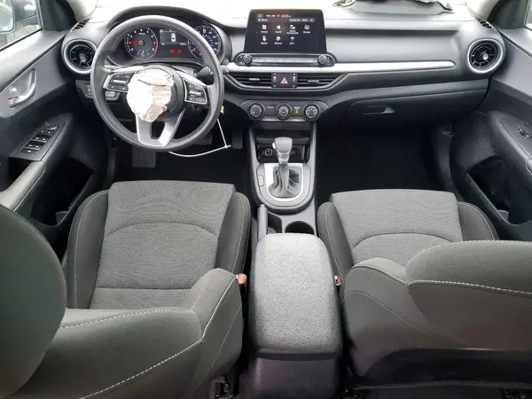 3KPF24ADXRE773138 2024 KIA FORTE - Image 8