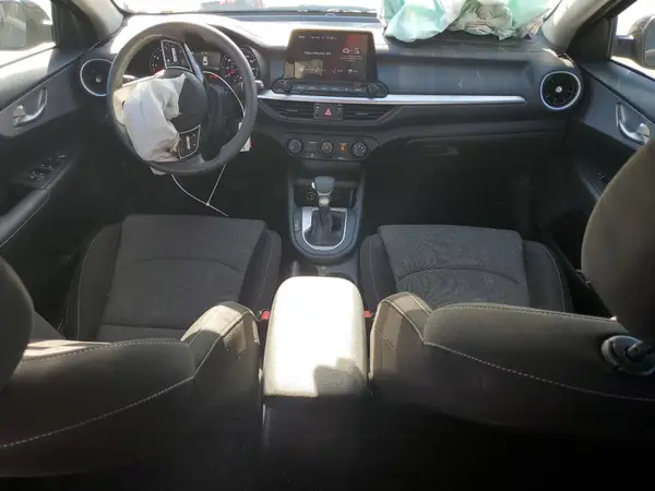 3KPF24ADXRE774211 2024 KIA FORTE - Image 8