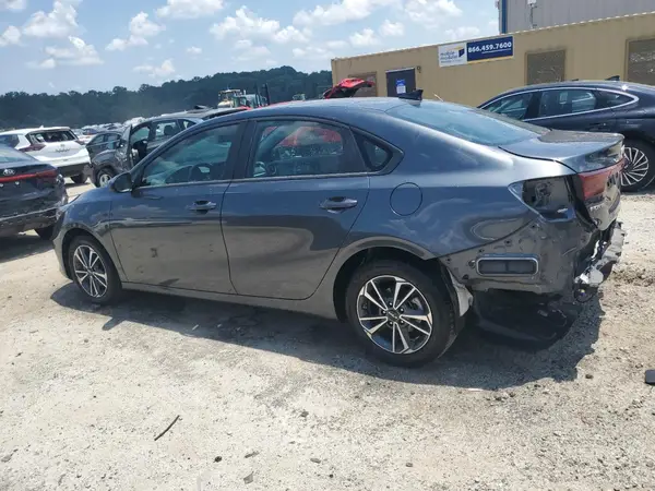 3KPF24ADXRE776931 2024 KIA FORTE - Image 2