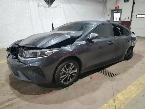3KPF24ADXRE779537 2024 KIA FORTE - Image 1