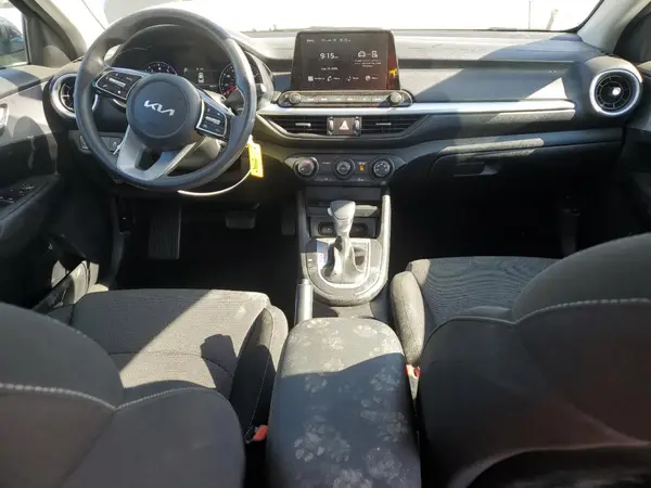 3KPF24ADXRE784317 2024 KIA FORTE - Image 8