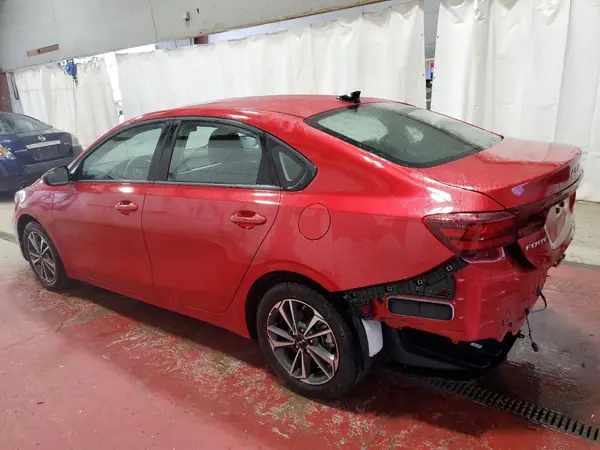 3KPF24ADXRE788917 2024 KIA FORTE - Image 2