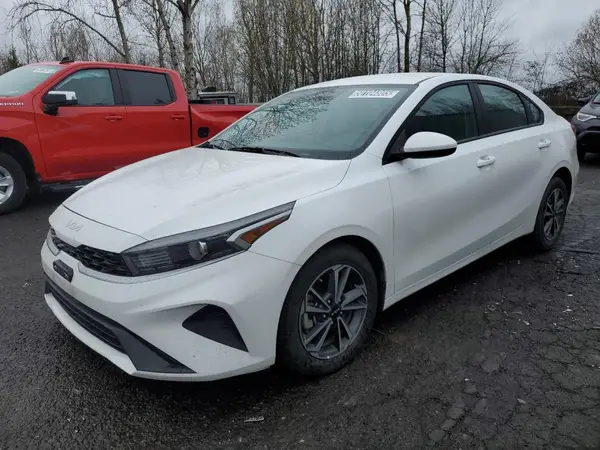 3KPF24ADXRE791767 2024 KIA FORTE - Image 1
