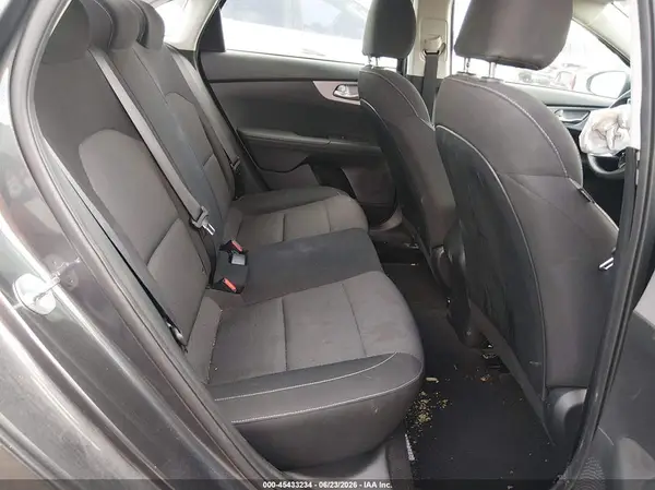 3KPF24ADXRE792448 2024 KIA FORTE - Image 8