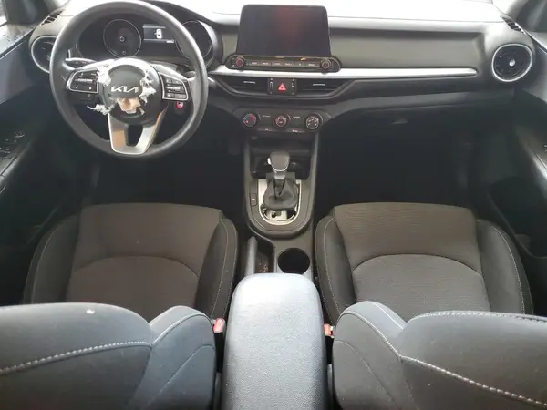 3KPF24ADXRE798878 2024 KIA FORTE - Image 8