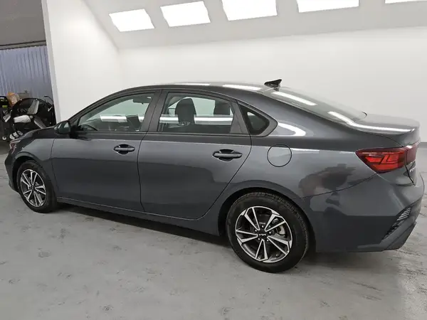 3KPF24ADXRE799092 2024 KIA FORTE - Image 2